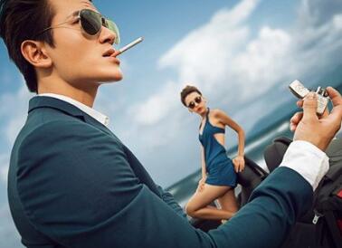 酷霸拽的情侣名