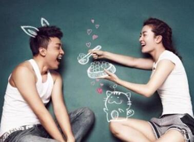 超甜的情侣名一人一半