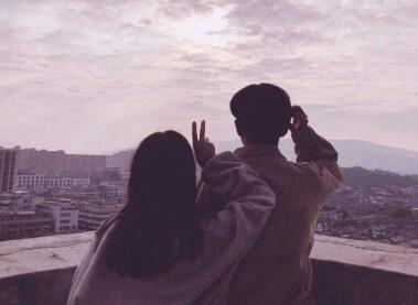 骚带污一点的情侣网名