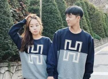 有内涵的阳光情侣个性签名