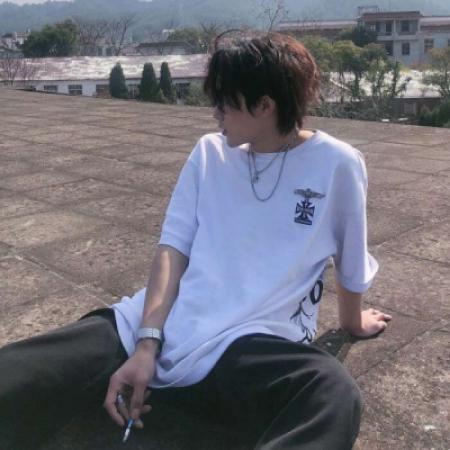 英雄联盟六个字的游戏名